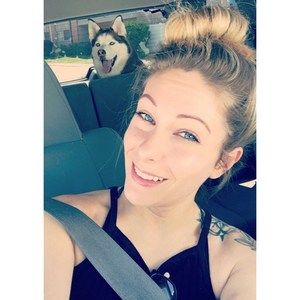 Meet your Posher, Ashley